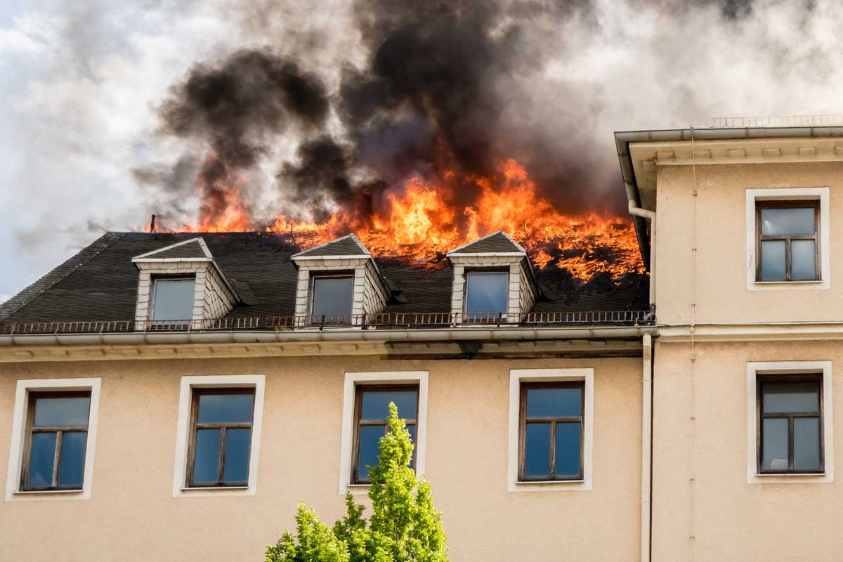 rehabilitación edificios contra incendios